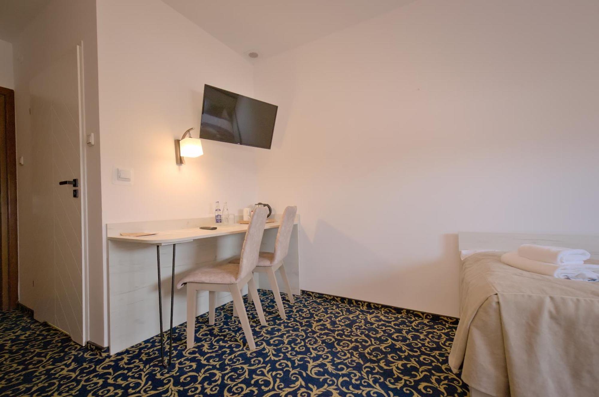 Hotel Sezam Machowa Extérieur photo