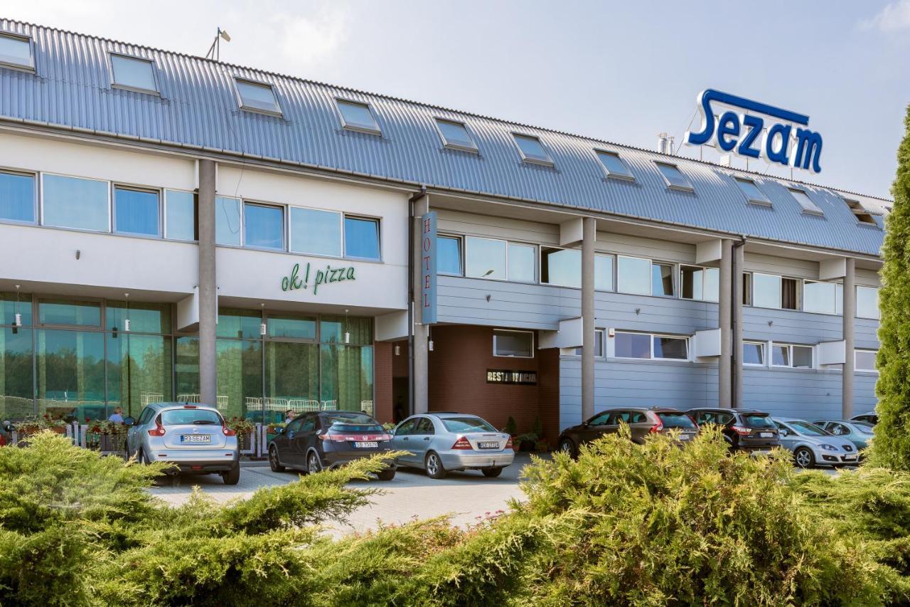 Hotel Sezam Machowa Extérieur photo